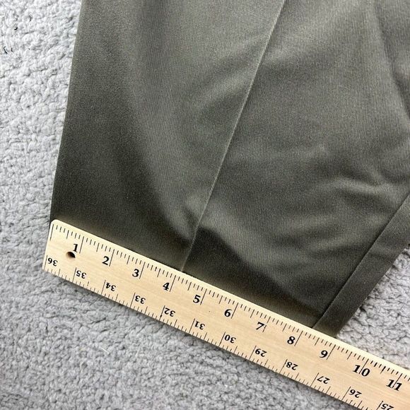 Dockers Pleated Classic Fit Chino Pants 34x34 (34x30) Men's Cotton Blend Gray - Picture 5 of 9